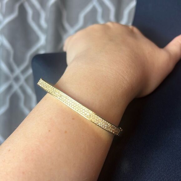 SWARVOSKI VIO GOLD CRYSTAL BANGLE BRACELETE - Picture 2 of 7